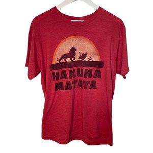 Hakuna Matata Lion King Short Sleeve | Size L